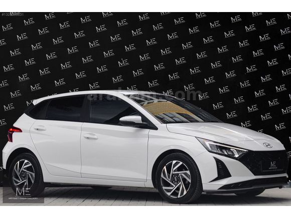 'BOYASIZ' 2025 HYUNDAİ İ20 STYLE//NAVİGASYON+100HP+40.000'KM