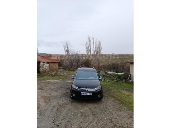 Sahibinden Volkswagen Caddy 1.6 TDI Trendline 2012 Model araçta kiç bi sıkıntı yok yedek anahtar kştapçık mevcut tramer kaydı yok