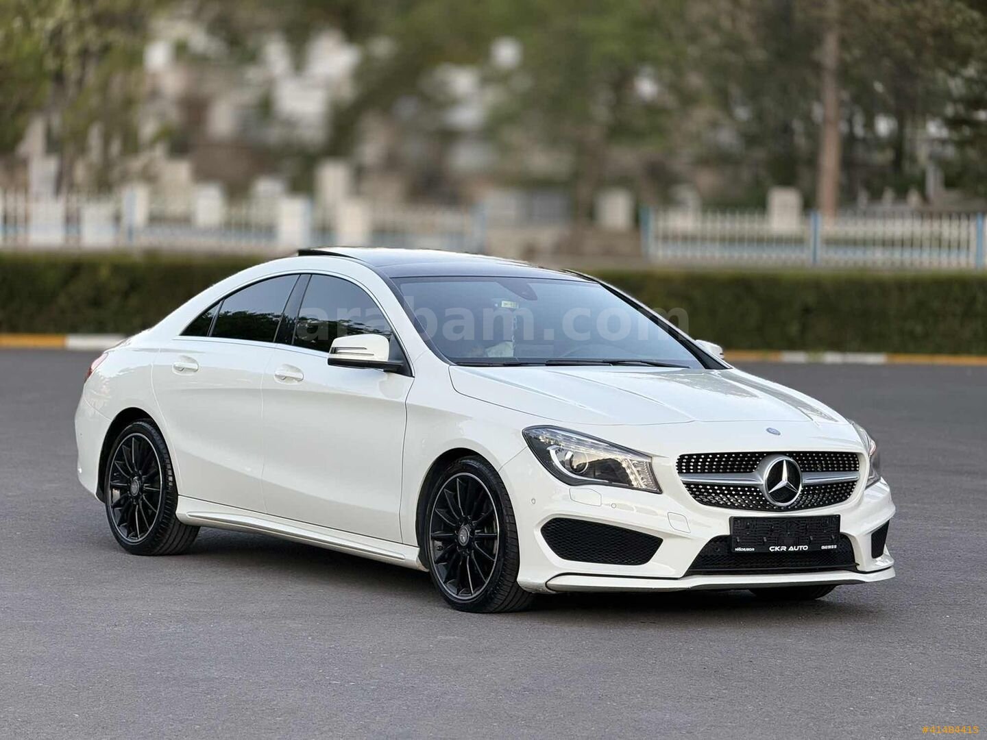 Galeriden Mercedes - Benz CLA 200 AMG 2015 Model Niğde 44.000 km Beyaz 3