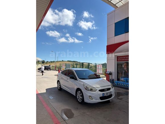 Sahibinden Hyundai Accent Blue 1.6 CRDI Mode Plus 2018 Model