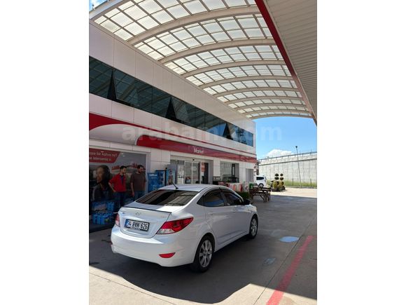 Sahibinden Hyundai Accent Blue 1.6 CRDI Mode Plus 2018 Model