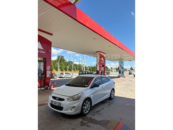 Sahibinden Hyundai Accent Blue 1.6 CRDI Mode Plus 2018 Model