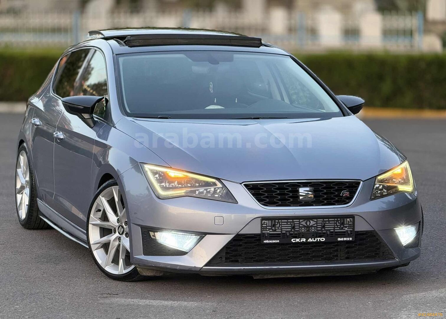 Galeriden Seat Leon 1.4 TSI FR 2016 Model Niğde 92.000 km Gri 1