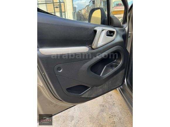 EKSPER GARANTİLİ 260.000 KM DE
