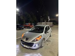 Sahibinden Peugeot 207 1.4 HDi Trendy 2007 Model 