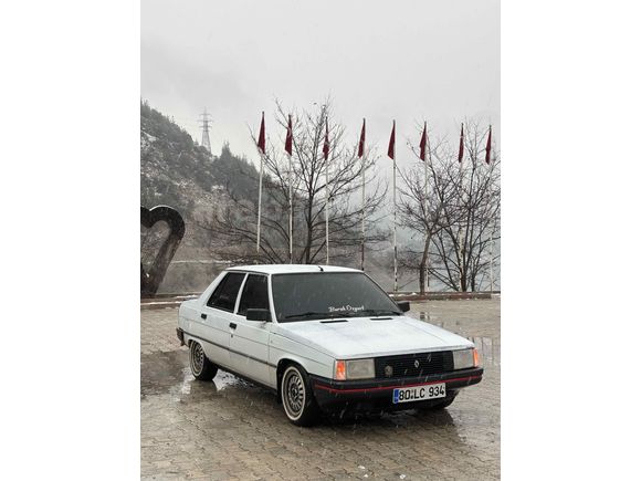 Sahibinden Renault R 9 1.4 Broadway GTE 1991 Model 