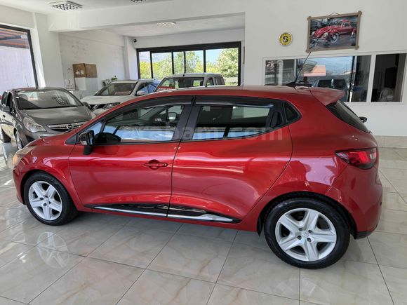 VOLKAN OTOMOTİVDEN Renault Clio 1.5 dCi Touch 2012 Model Isparta