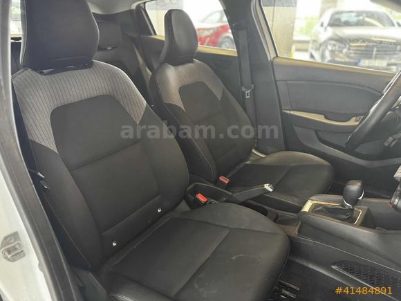 YKTCAR AUTOGROSS'DAN 2023 CLIO EQUILIBRE