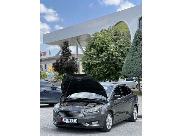 Sahibinden Ford Focus 1.6 TDCi Titanium 2015 Model 