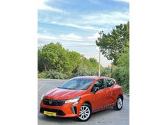 K.Kartına/12/Takst Renault Clio 1.0 TCe Evolution 2024 Model Kırşehir