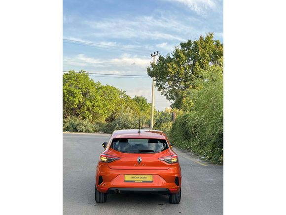 K.Kartına/12/Takst Renault Clio 1.0 TCe Evolution 2024 Model Kırşehir