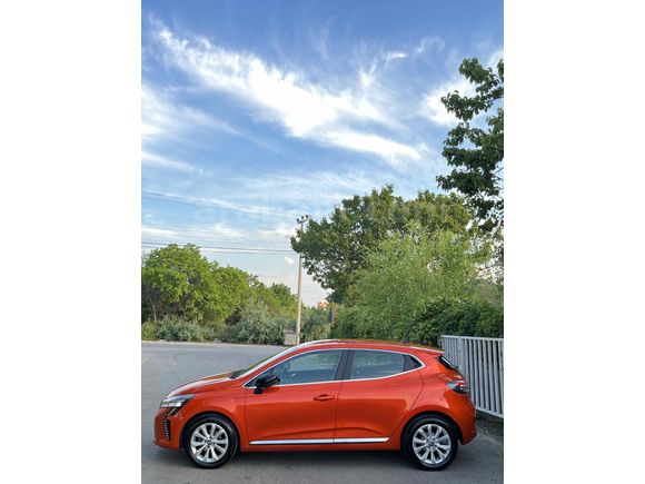 K.Kartına/12/Takst Renault Clio 1.0 TCe Evolution 2024 Model Kırşehir