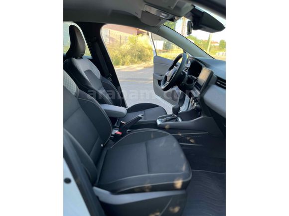 K.Kartına/12/Takst Renault Clio 1.0 TCe Evolution 2024 Model Kırşehir