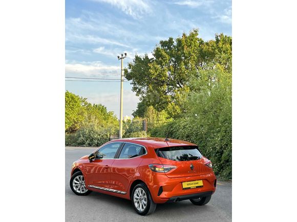 K.Kartına/12/Takst Renault Clio 1.0 TCe Evolution 2024 Model Kırşehir