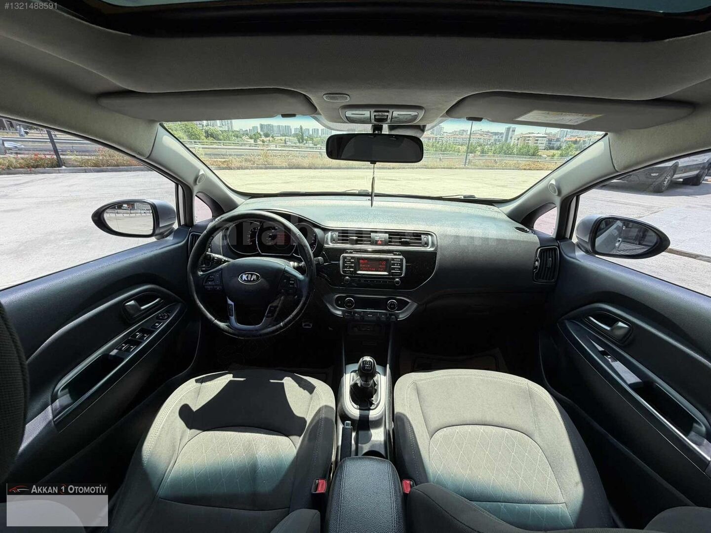 Galeriden Kia Rio 1.4 CRDi Concept Plus 2016 Model Ankara 194.000 km Gri 3