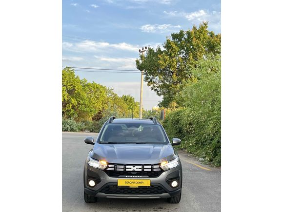 Galeriden Dacia Sandero Stepway 1.0 Tce ECO-G Expression 2025 Model Kırşehir