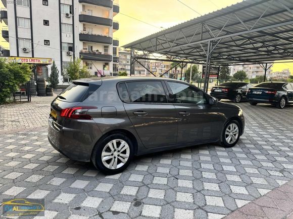 2021 PEUGEOT 308 EAT 8 130 HP HATASIZ BOYASIZ 76 BİNDE
