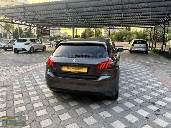2021 PEUGEOT 308 EAT 8 130 HP HATASIZ BOYASIZ 76 BİNDE
