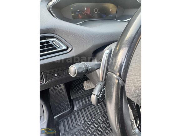 2021 PEUGEOT 308 EAT 8 130 HP HATASIZ BOYASIZ 76 BİNDE
