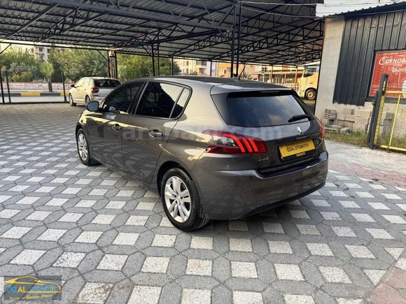 2021 PEUGEOT 308 EAT 8 130 HP HATASIZ BOYASIZ 76 BİNDE
