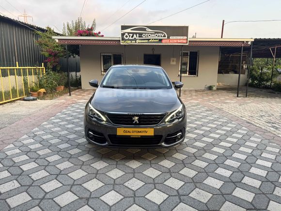 2021 PEUGEOT 308 EAT 8 130 HP HATASIZ BOYASIZ 76 BİNDE