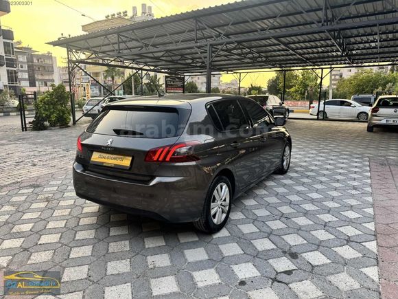 2021 PEUGEOT 308 EAT 8 130 HP HATASIZ BOYASIZ 76 BİNDE