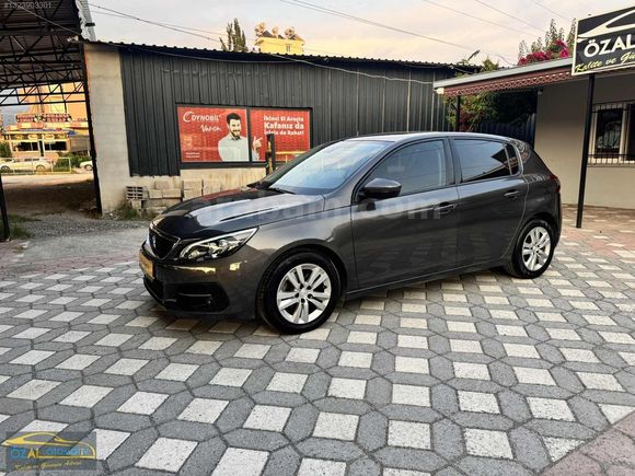 2021 PEUGEOT 308 EAT 8 130 HP HATASIZ BOYASIZ 76 BİNDE