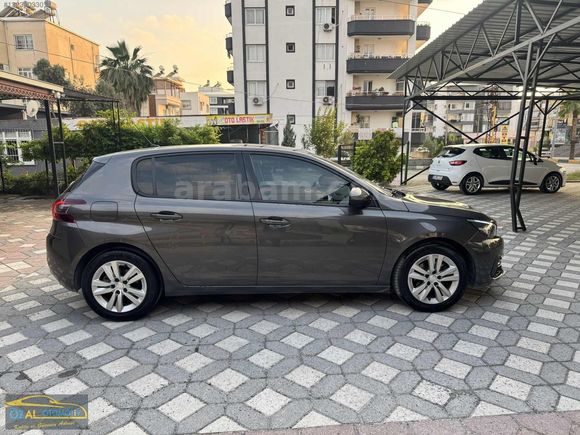 2021 PEUGEOT 308 EAT 8 130 HP HATASIZ BOYASIZ 76 BİNDE
