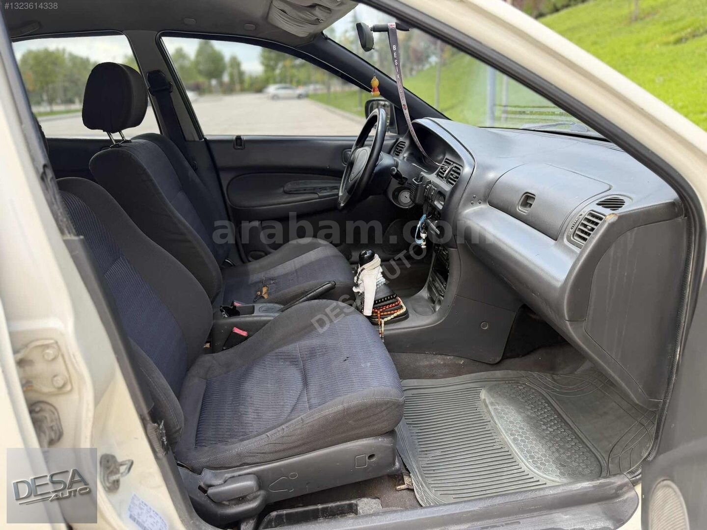 Galeriden Mazda 323 1.8 1997 Model Çorum 310.000 km Beyaz 4