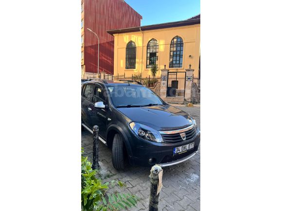 Sahibinden Dacia Sandero 1.5 dCi Stepway 2011 Model