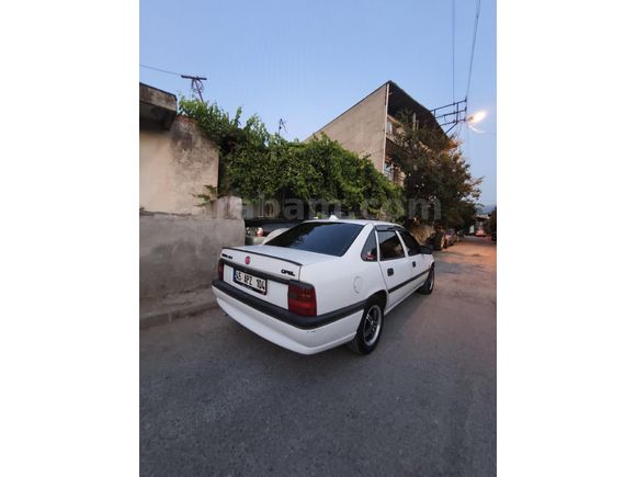 Sahibinden Opel Vectra 1.8 GL 1995 Model