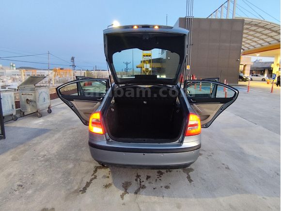 Sahibinden Skoda Octavia 1.6 FSI Elegance 2006 Model