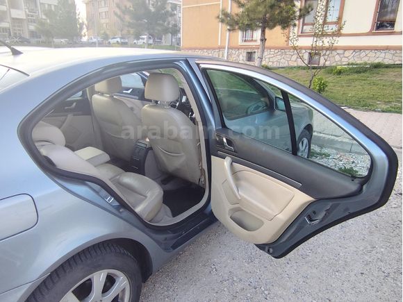 Sahibinden Skoda Octavia 1.6 FSI Elegance 2006 Model
