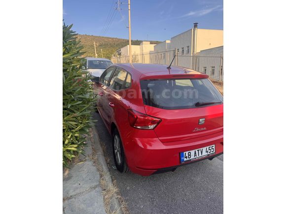 SAHİBİNDEN  OTOMATİK AZ KULLANILMIŞ AİLE ARABASI