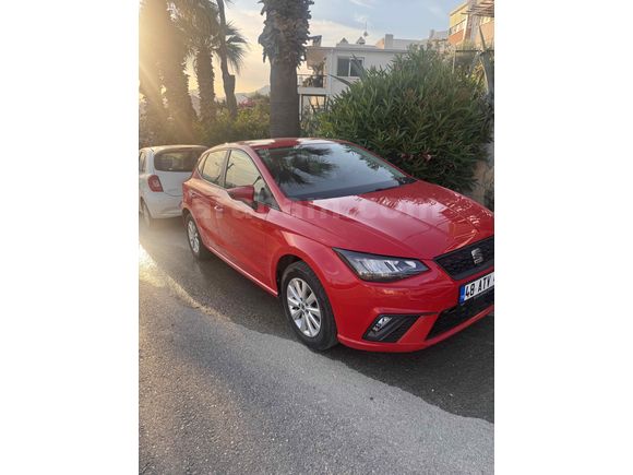 SAHİBİNDEN  OTOMATİK AZ KULLANILMIŞ AİLE ARABASI