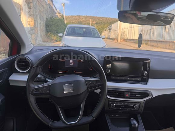 SAHİBİNDEN  OTOMATİK AZ KULLANILMIŞ AİLE ARABASI
