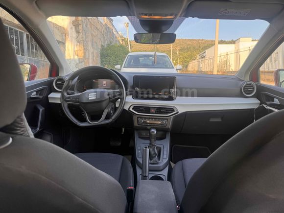 SAHİBİNDEN  OTOMATİK AZ KULLANILMIŞ AİLE ARABASI