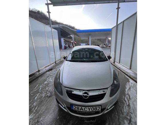 Sahibinden Opel Corsa 1.2 Twinport Essentia 2009 Model Giresun 243.000 km Gri