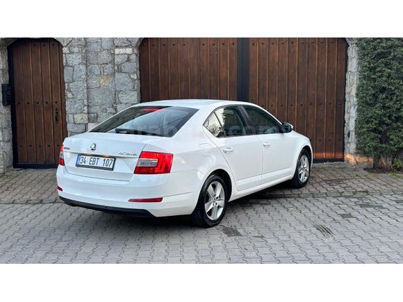 Sahibinden Skoda Octavia 1.6 TDI Optimal 2015 Model