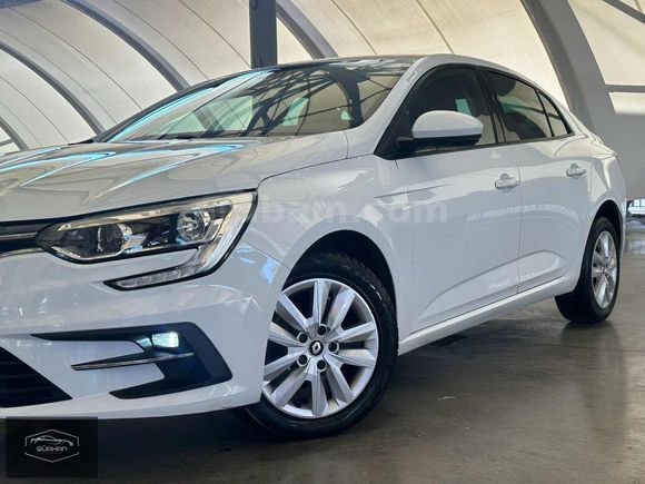 2024 RENAULT MEGANE HATASIZ BOYASIZ
