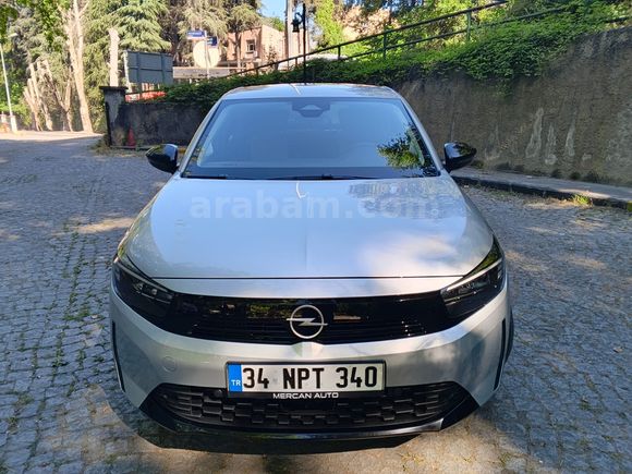 2025 MODEL ORJİNAL OPEL CORSA % 20 FATURALIDIR.
