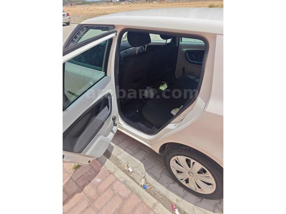 OSMAN KAYAN'DAN 2011 SKODA FABİA