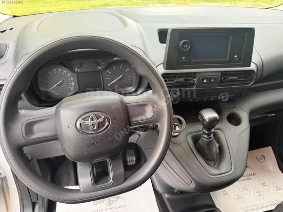 Toyota PROACE CITY CARGO