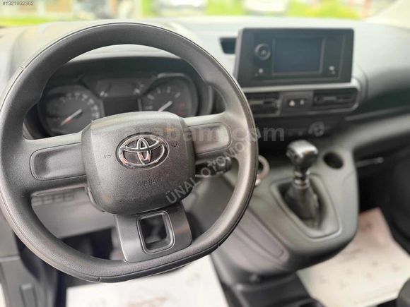 Toyota PROACE CITY CARGO