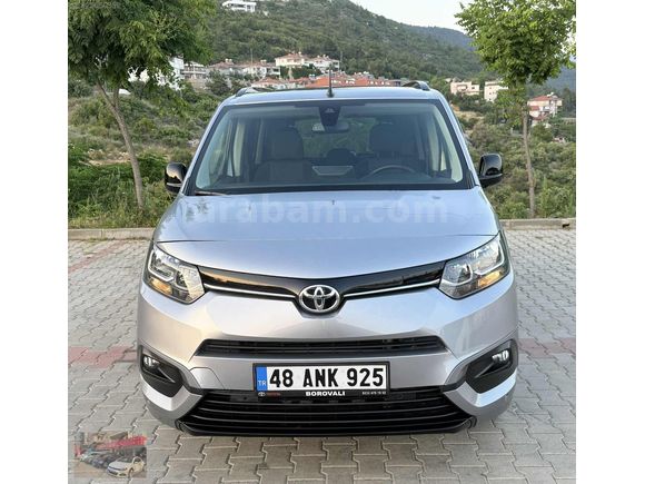 BOZ OTOMOTİVDEN HATASIZ BOYASIZ TOYOTA PROACE CITY