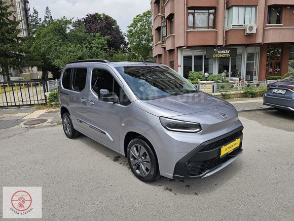 2024 -HATASIZ-BOYASIZ -TRAMERSİZ -54.000 KM - CAM TAVAN - YENİ K