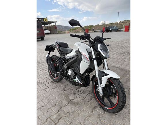 Sahibinden Benelli 125 S 