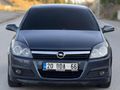 EYÜPOPLU MOTORSDAN OTOMATİK CAM TAVANLI OPEL