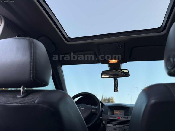 EYÜPOPLU MOTORSDAN OTOMATİK CAM TAVANLI OPEL