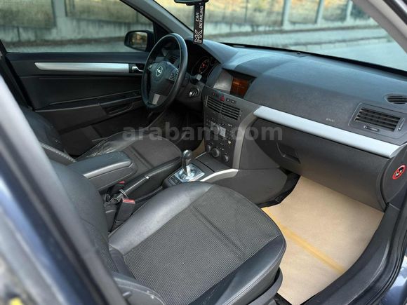 EYÜPOPLU MOTORSDAN OTOMATİK CAM TAVANLI OPEL